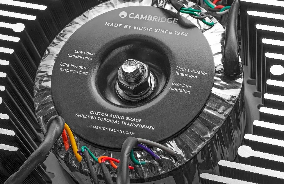 The toroidal transformer in the EXA100 appears one_.png